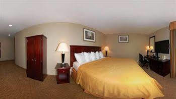 Quality Inn Jamaica Airtrain 纽约 外观 照片